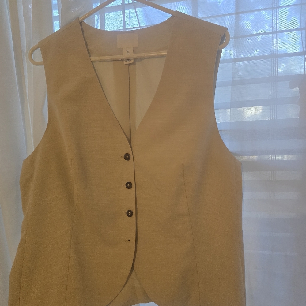 H&M Cream Button-Up Vest